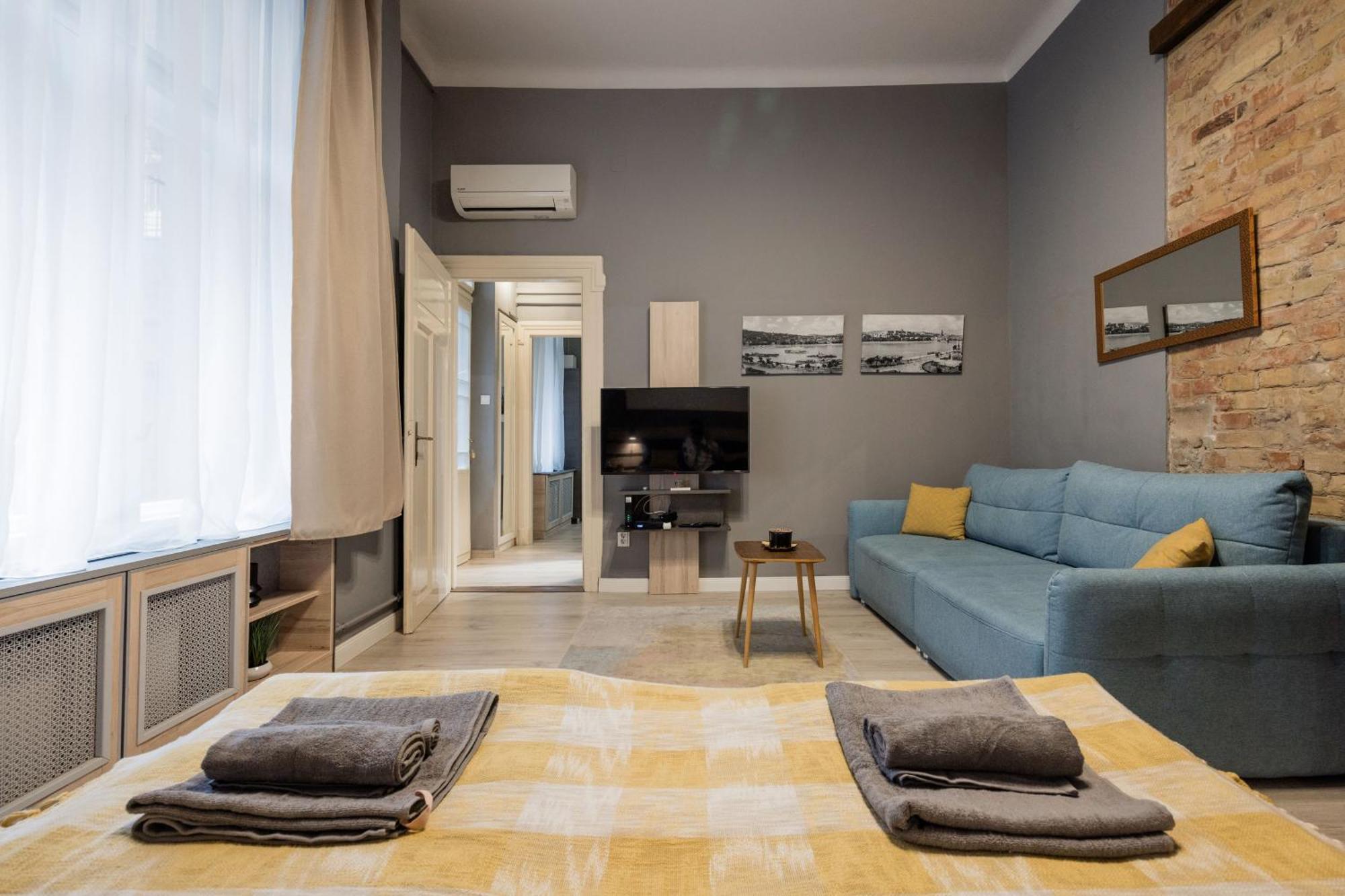 דירות בודפשט Urban Tranquillity By The Main Shopping Street מראה חיצוני תמונה